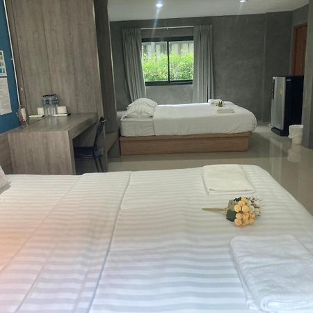 Matini Klong1 Hotell Rangsit Exteriör bild