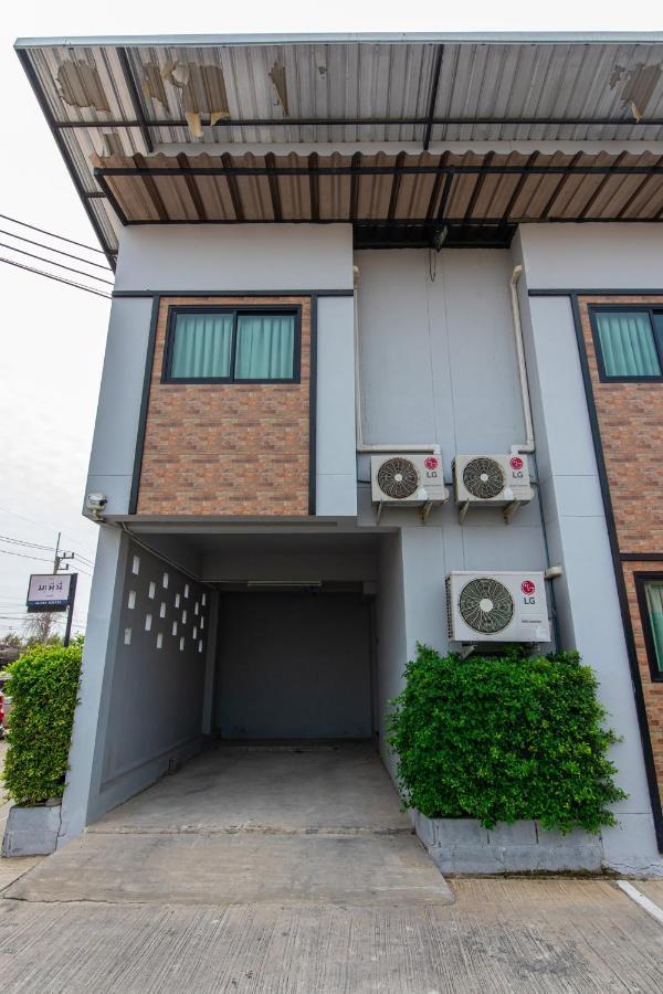 Matini Klong1 Hotell Rangsit Exteriör bild